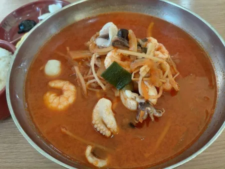 炒碼麵炸醬麵來了