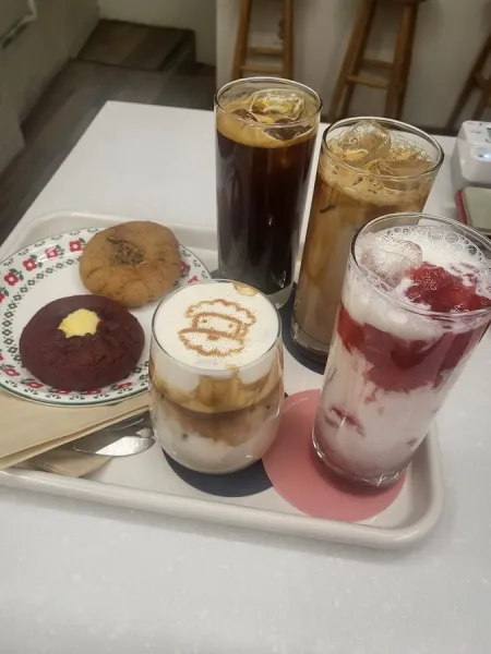 4M Coffee