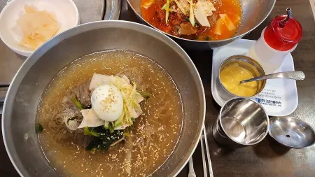 화평동냉면 수유시장점