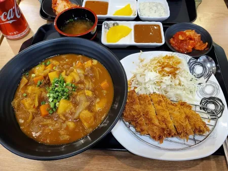 Papa Bear Handmade Donkatsu Sinnonhyeon Station Branch