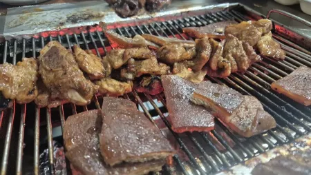 Ddungbo Dwaeji Galbi Tonggogi