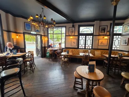 Morpeth Arms