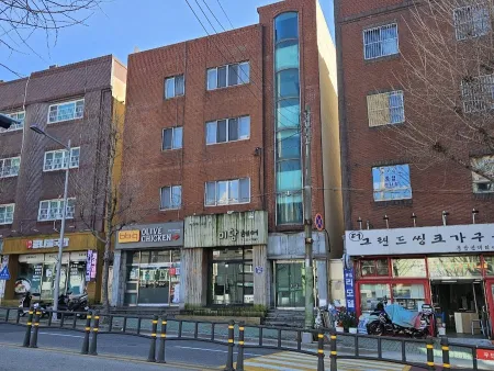 BBQ치킨 부산만덕점