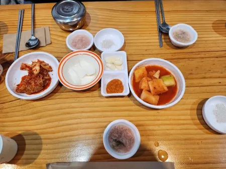 명가옥