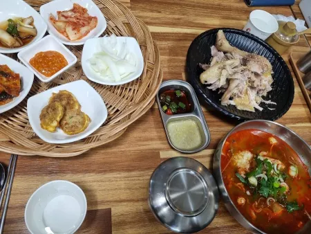 Yeonil Somunnan Dakgaejang
