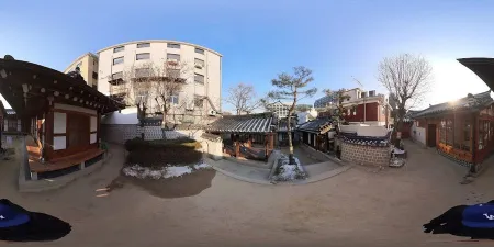 Bukchon Traditional Culture Center