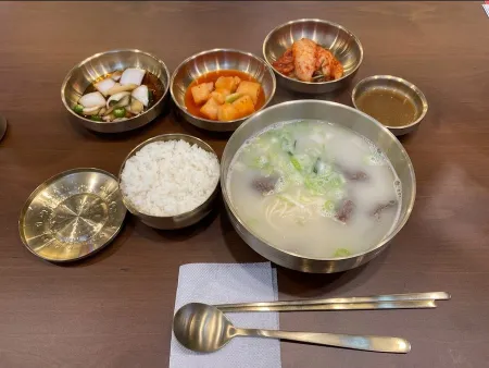 Yukjeon Gukbap Gangnam Station Branch