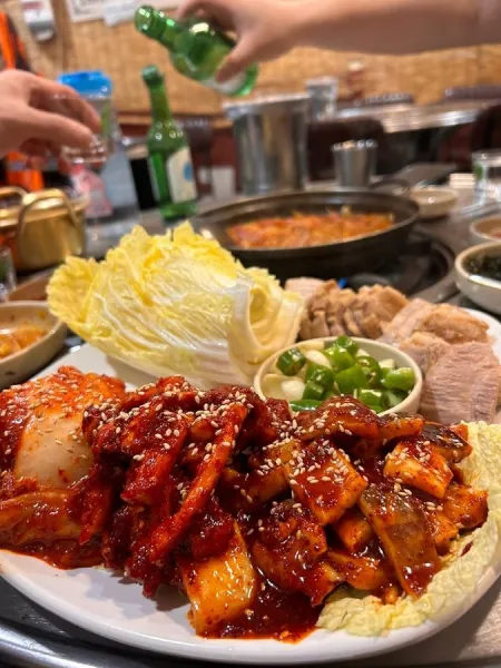 Yukcheonnyang House