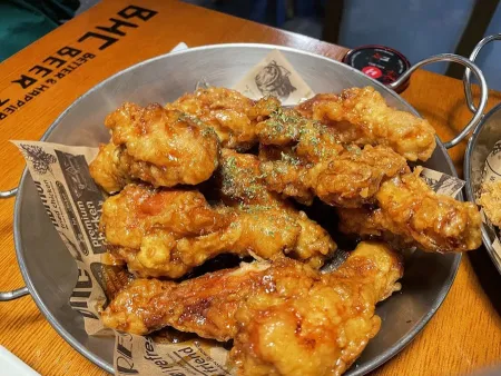 BHC Chicken Chungmuro Station