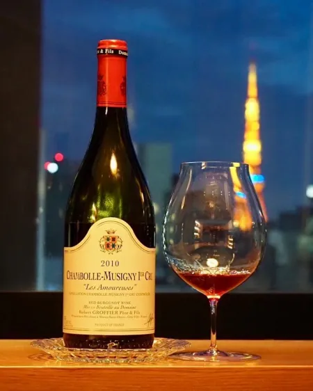 MIDAIR French Cuisine / Wine Bar