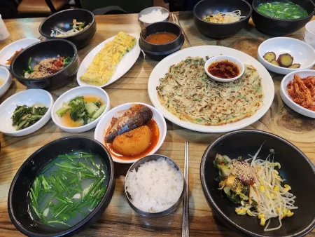 Seomjingang Jaecheopguk