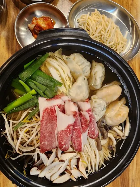 Gyeongpo Kalguksu