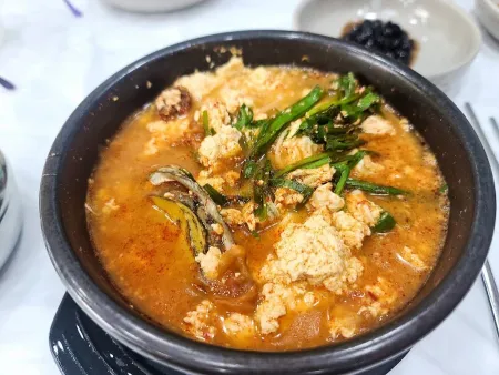 Busan Deoki Sundubu
