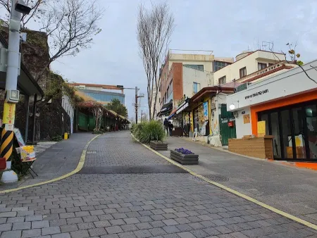 Lee Jung Seop Street