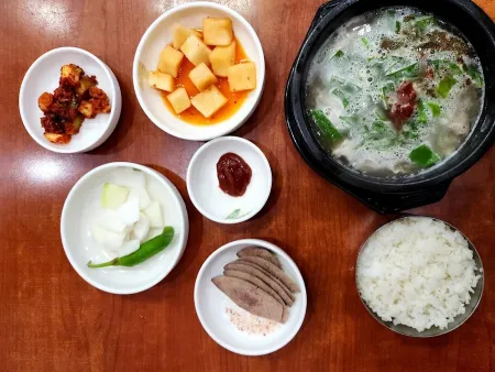 전통순대국밥