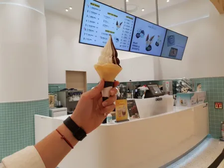 Pasteur Milk Bar LOTTE Gwangbok