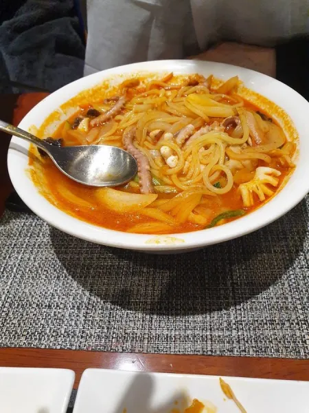 Hongli Maratang