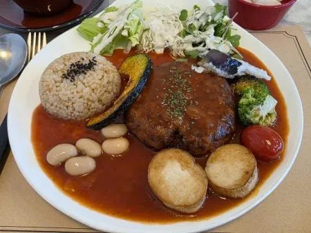 Soi Ro Um