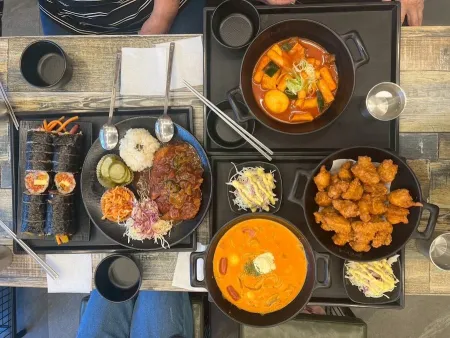 Cheongdam-dong Manyeo Gimbap, Seomyeon