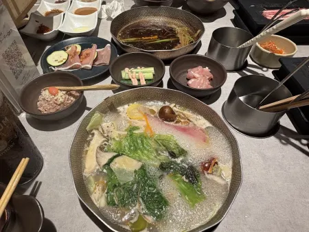 Shabu Shabu LetUs Susukino Branch