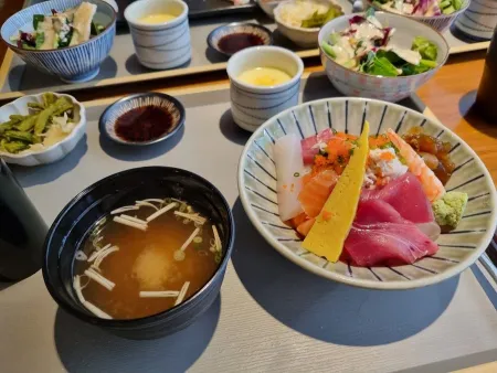 Gyokku Sushi
