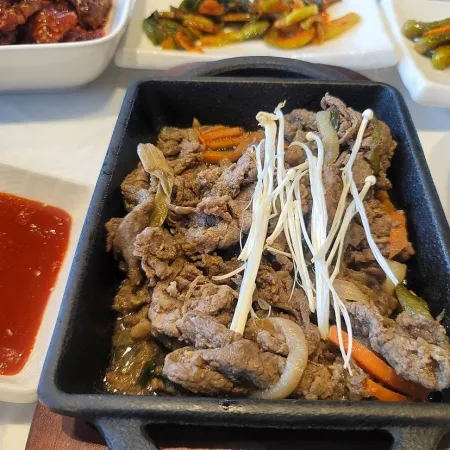 Chinjeong Eomma