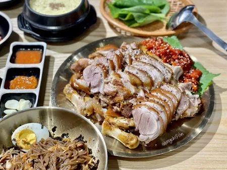 Choegang Jokbal & Bossam