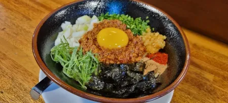 Shinjjang and Fukumaro