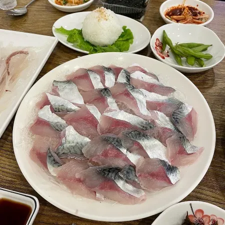 Sintoburi Susan Sikdang