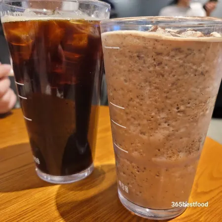 Starbucks Yongsan ET Land
