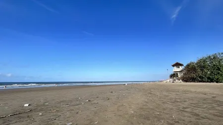 Kayu Aya Beach