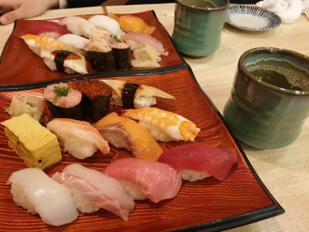 Kizuna Sushi