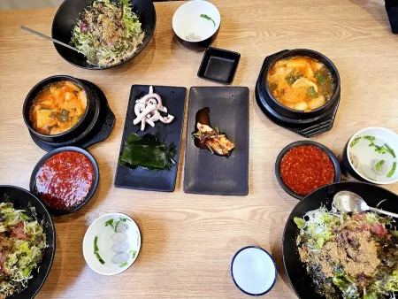 Gilseonhoe Chobap