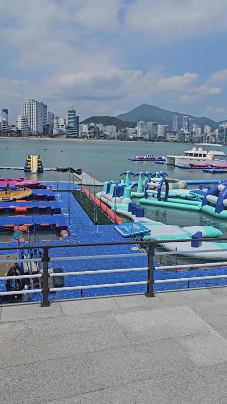 삼익비치 수변공원