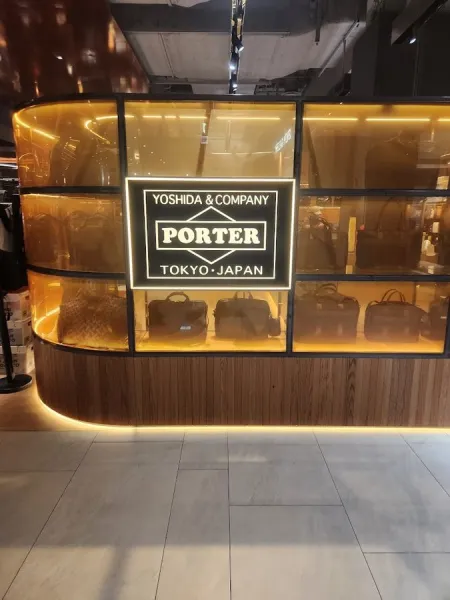 PORTER YEOUIDO