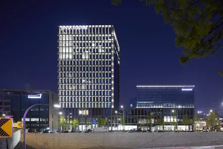 Sinsa Square