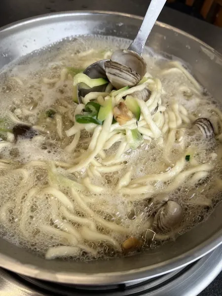 Hwangbuja Kalguksu