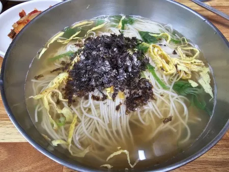 Choegojip Janchi Guksu Seonhwa Branch