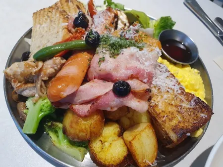 Brunch Bean Seoul National Univ. Station Branch