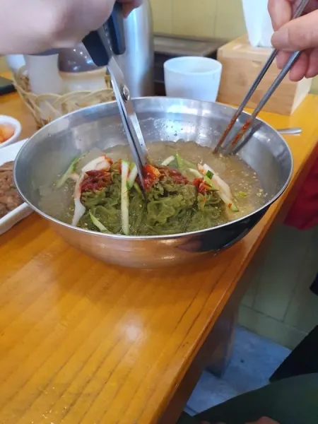 Busan Halmae Suyuk Gukbap Naengmyeon
