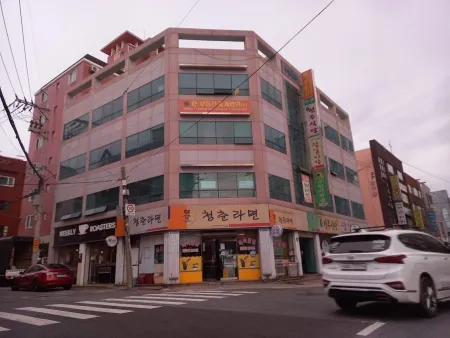 Cheongchun Ramyeon