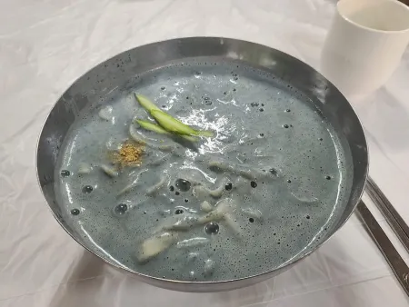 Hwaseong Kalguksu