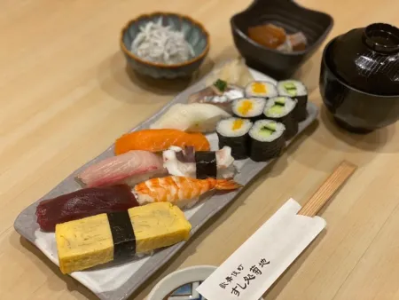 KABUKICHO SUSHI DOKORO KIKUCHI