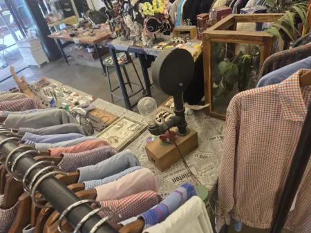 2nd street 세컨드 스트릿