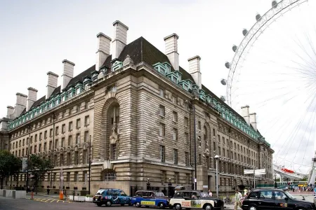 Park Plaza County Hall London