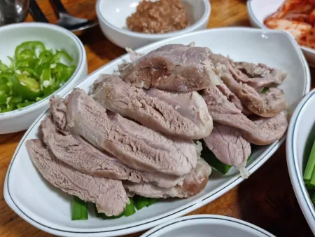 Youngsiki Sundaeguk