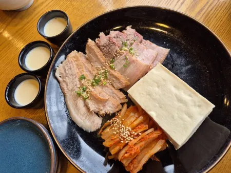 Sinuihanmo (God’s Block of Tofu)