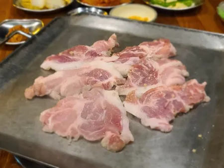 나무골숯불생고기