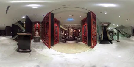 Shang Palace