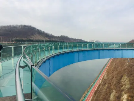 AraMaru Skywalk